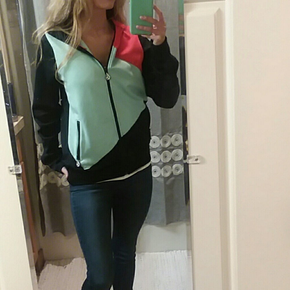 Blue black and orange Volcom hoodie - Picture 5 of 5